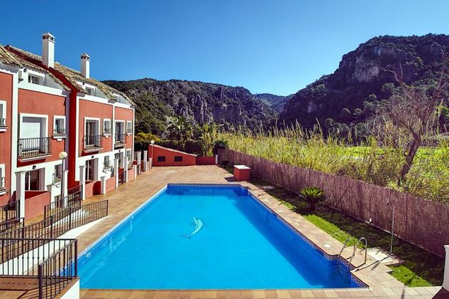 Foto 1 de Casa en venda a Benahavís de 3 habitacions amb terrassa i piscina