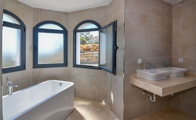 Foto 2 de Xalet en lloguer a Nueva Andalucía centro de 3 habitacions amb terrassa i piscina