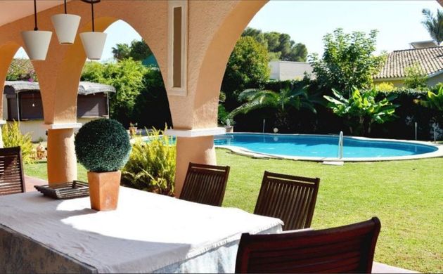 Foto 2 de Xalet en lloguer a Paraíso - Atalaya- Benamara de 5 habitacions amb terrassa i piscina