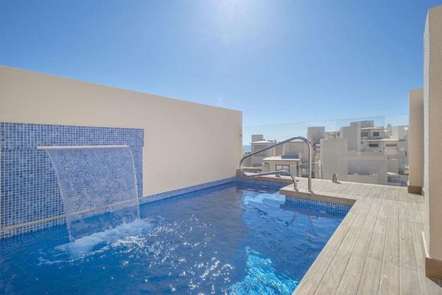 Foto 1 de Àtic en venda a avenida Mare Nostrum de 3 habitacions amb terrassa i piscina