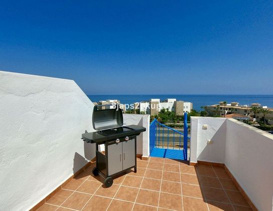 Foto 2 de Àtic en venda a avenida Costa Galera de 2 habitacions amb terrassa i piscina