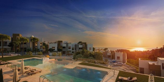 Foto 1 de Pis en venda a urbanización Artola Alta de 3 habitacions amb terrassa i piscina