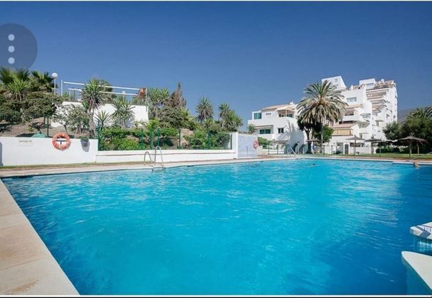 Foto 1 de Àtic en venda a urbanización Bahia de Estepona de 3 habitacions amb terrassa i piscina