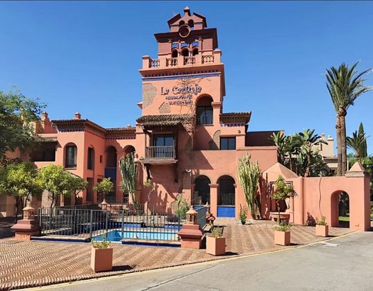 Foto 1 de Àtic en venda a calle La Cartuja del Golf de 3 habitacions amb terrassa i piscina