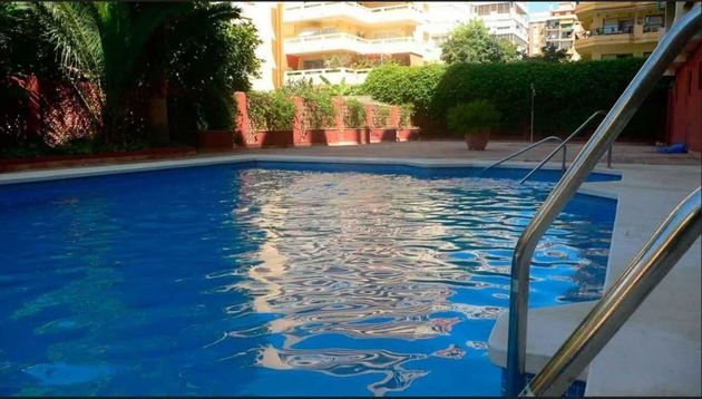 Foto 2 de Piso en venta en calle Gregorio Marañon de 1 habitación con terraza y piscina