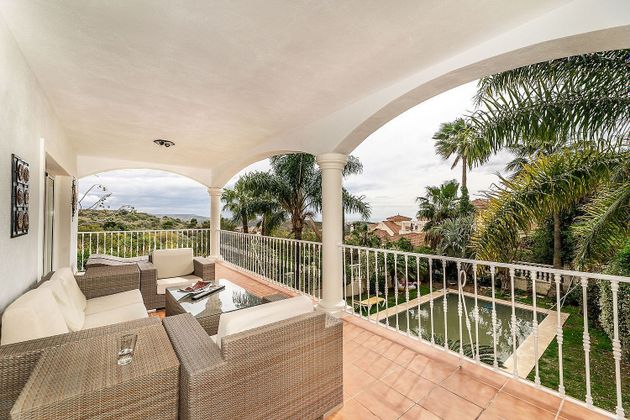 Foto 1 de Venta de chalet en Riviera del Sol de 4 habitaciones con terraza y piscina