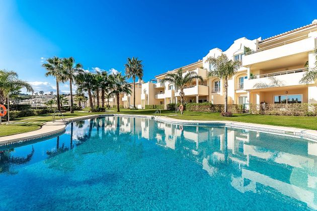 Foto 2 de Àtic en venda a El Faro de Calaburra - Chaparral de 8 habitacions amb terrassa i piscina