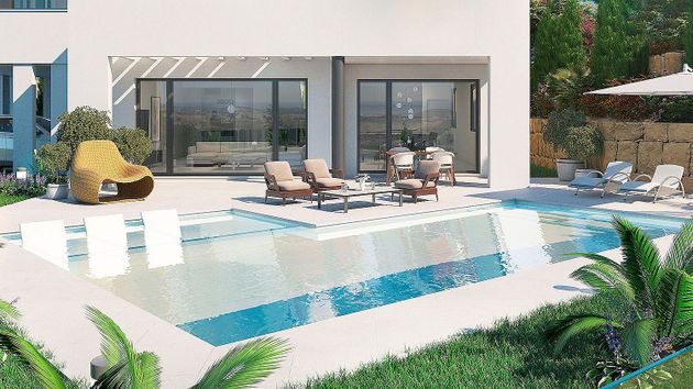 Foto 2 de Chalet en venta en La Cala Mijas de 3 habitaciones con terraza y piscina