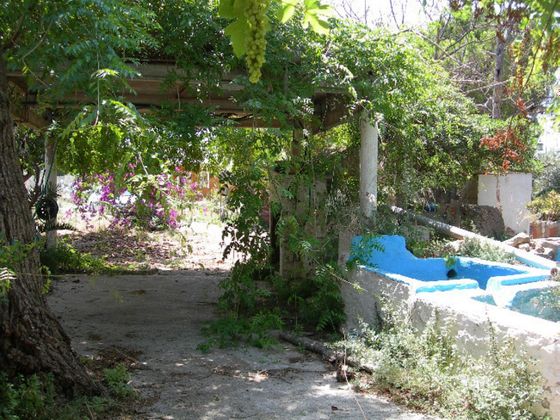 Foto 1 de Xalet en venda a calle Camp de Tir de 3 habitacions amb terrassa i jardí