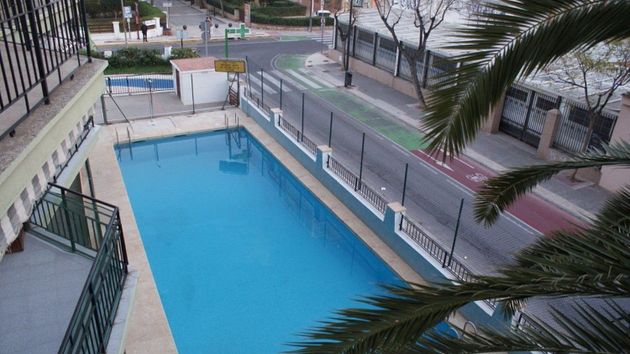 Foto 1 de Alquiler de piso en calle Torre San Vicente de 2 habitaciones con terraza y piscina