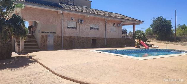 Foto 1 de Xalet en venda a calle Zona Felipes de 5 habitacions amb terrassa i piscina