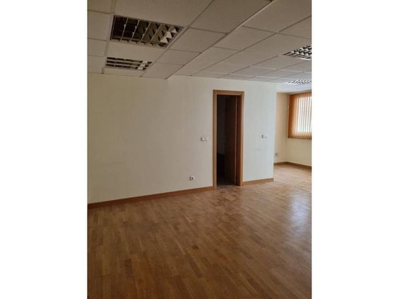 Foto 2 de Oficina en venta en La Ñora de 143 m²