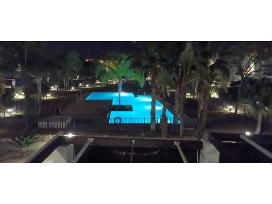 Foto 2 de Piso en venta en Alhama de Murcia de 2 habitaciones con terraza y piscina