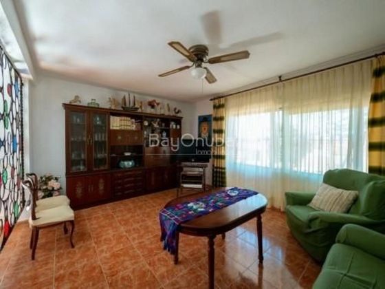 Foto 2 de Casa en venta en Punta Umbría de 5 habitaciones con garaje