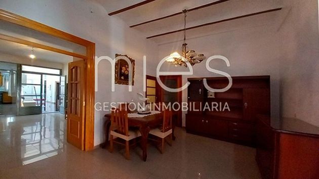 Foto 1 de Casa en venta en calle Santo Tomas de 4 habitaciones y 160 m²