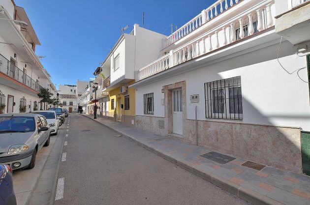Foto 1 de Venta de casa adosada en Los Boliches de 5 habitaciones con terraza