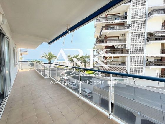 Foto 1 de Pis en venda a Playa de Gandia de 3 habitacions amb terrassa i garatge