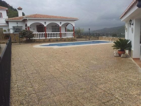 Foto 2 de Venta de chalet en Álora de 3 habitaciones con terraza y piscina