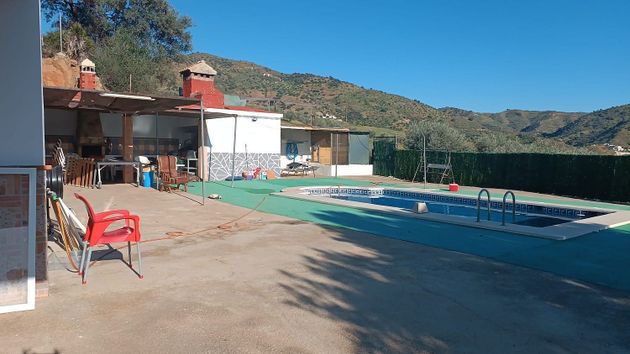 Foto 1 de Xalet en lloguer a Álora de 2 habitacions amb terrassa i piscina