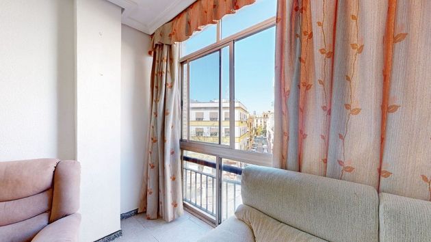 Foto 1 de Piso en venta en San Roque de 3 habitaciones con terraza y aire acondicionado