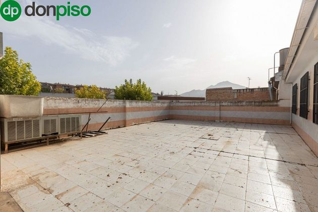 Foto 1 de Venta de chalet en calle Córdoba de 3 habitaciones con terraza y balcón