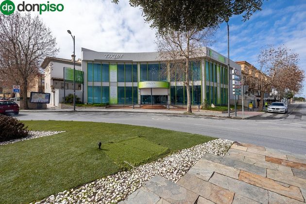Foto 1 de Edifici en venda a avenida Andalucía de 1042 m²