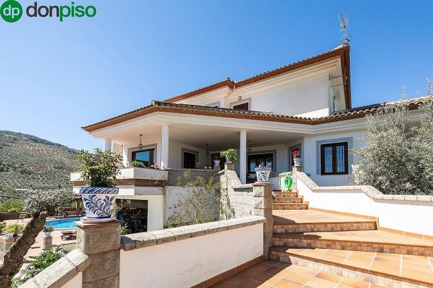 Foto 2 de Casa rural en venda a Montefrío de 5 habitacions amb terrassa i piscina