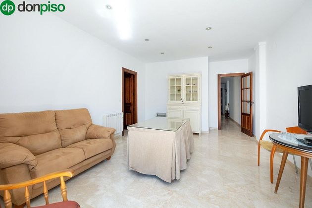 Foto 2 de Piso en venta en Guejar Sierra de 2 habitaciones con terraza y calefacción