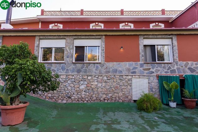 Foto 2 de Venta de casa rural en Almuñecar de 5 habitaciones con terraza y jardín