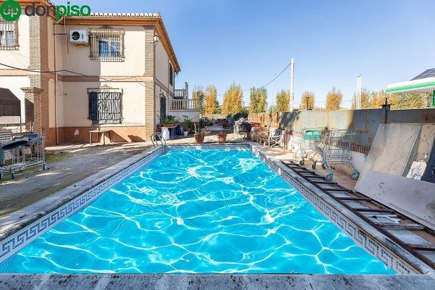 Foto 2 de Xalet en venda a calle Menorca de 4 habitacions amb terrassa i piscina