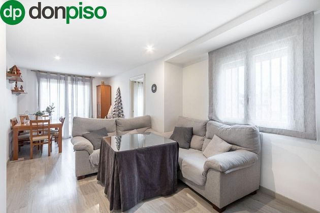 Foto 1 de Piso en venta en calle Madrid de 3 habitaciones con terraza y aire acondicionado