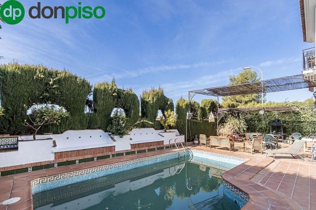 Foto 2 de Xalet en venda a Cervantes de 4 habitacions amb terrassa i piscina