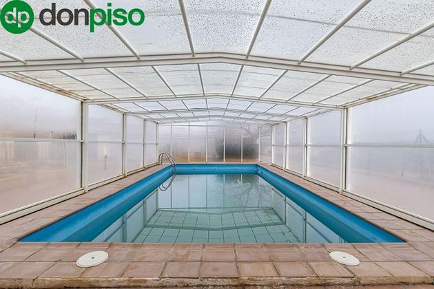 Foto 1 de Xalet en venda a Purullena de 7 habitacions amb terrassa i piscina