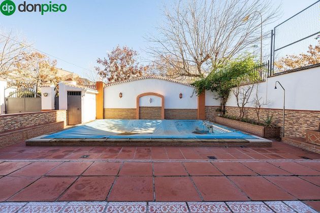 Foto 2 de Venta de chalet en Cervantes de 6 habitaciones con terraza y piscina