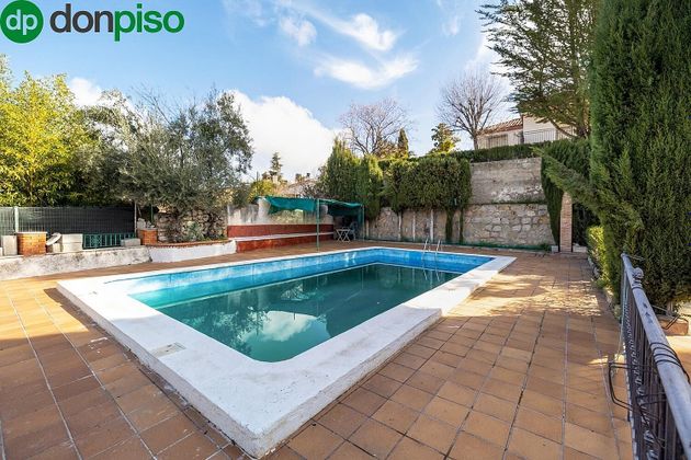 Foto 1 de Xalet en venda a Nívar de 5 habitacions amb terrassa i piscina