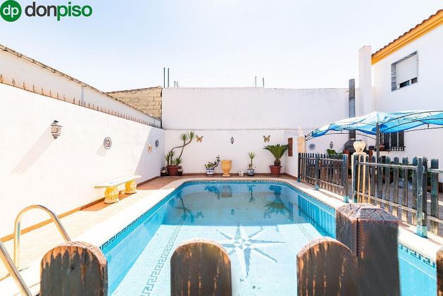Foto 1 de Xalet en venda a Láchar de 6 habitacions amb terrassa i piscina