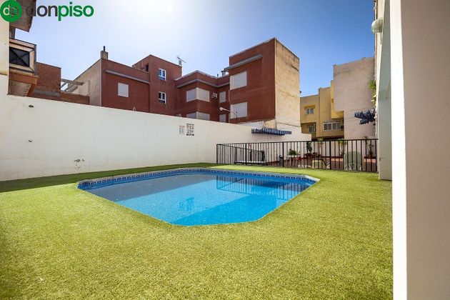 Foto 1 de Pis en venda a Atarfe de 2 habitacions amb terrassa i piscina