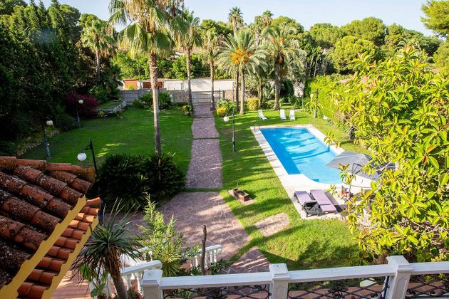 Foto 2 de Xalet en lloguer a Campolivar de 6 habitacions amb terrassa i piscina