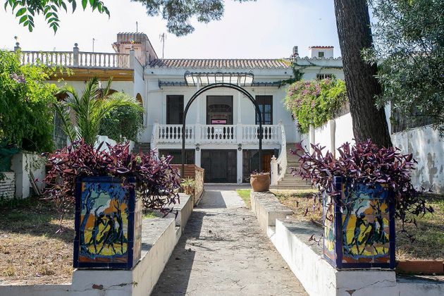 Foto 1 de Venta de chalet en Casas Verdes - Ermita de 4 habitaciones con terraza y piscina