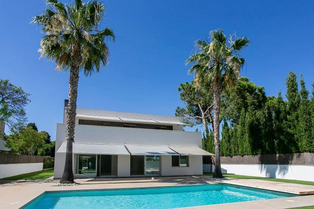 Foto 1 de Xalet en venda a Rocafort de 6 habitacions amb terrassa i piscina