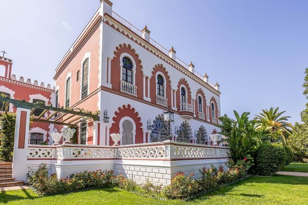 Foto 2 de Xalet en venda a Villalba del Alcor de 10 habitacions amb piscina i jardí
