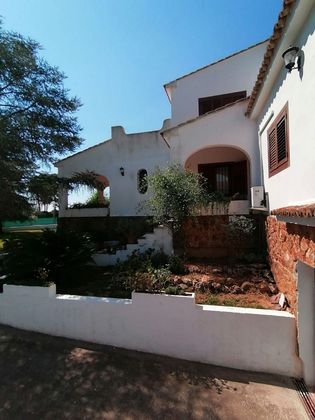 Foto 1 de Xalet en venda a urbanización Sierramar de 6 habitacions amb terrassa i piscina