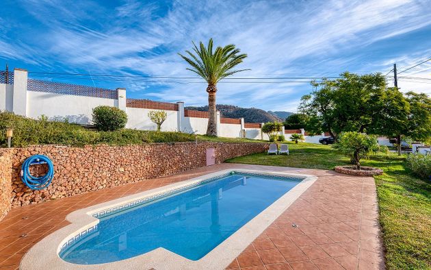 Foto 2 de Xalet en venda a calle Viejo de Malaga de 3 habitacions amb terrassa i piscina