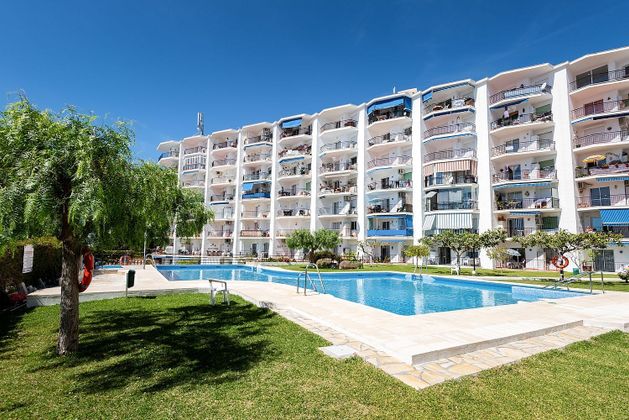 Foto 1 de Venta de piso en calle Solana de 2 habitaciones con terraza y piscina