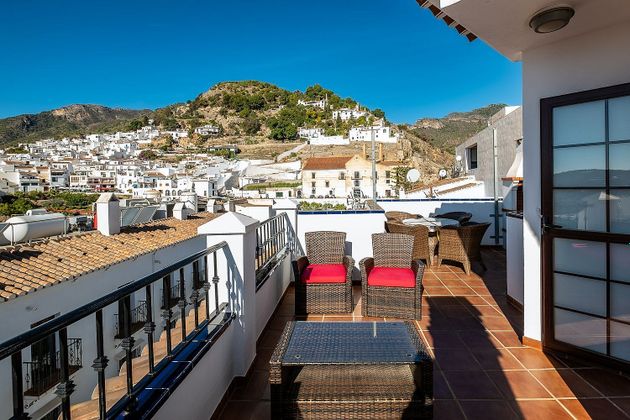 Foto 2 de Pis en venda a calle San Sebastián de 2 habitacions amb terrassa i balcó