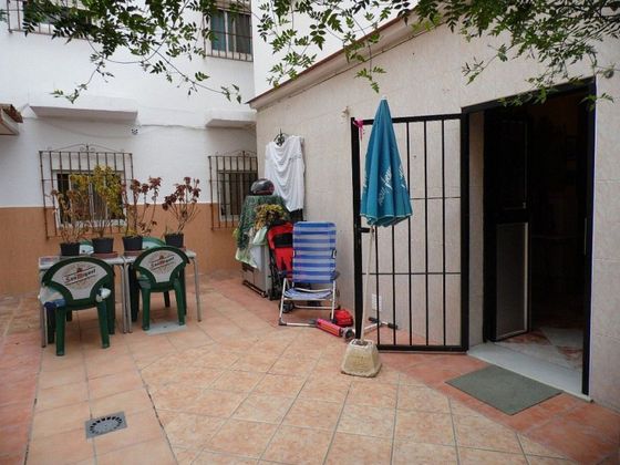 Foto 1 de Venta de casa en Poniente-Faro de 2 habitaciones con terraza y jardín