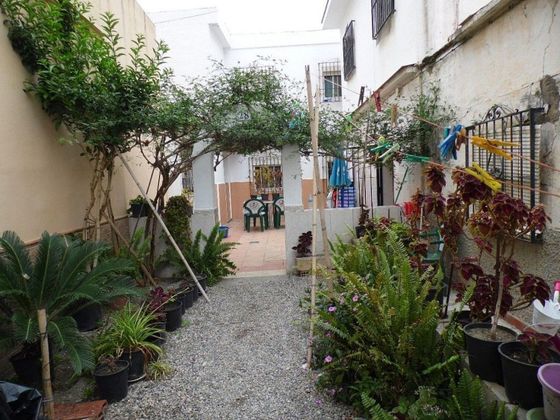 Foto 2 de Casa en venda a Poniente-Faro de 2 habitacions amb terrassa i jardí