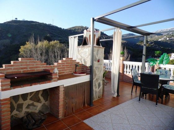 Foto 2 de Casa en venda a Árchez de 3 habitacions amb terrassa i garatge