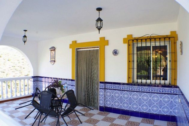 Foto 2 de Casa rural en venta en Canillas de Aceituno de 5 habitaciones con terraza y garaje