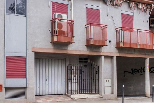 Foto 2 de Casa en venda a Ayuntamiento - El Salvador de 3 habitacions amb balcó